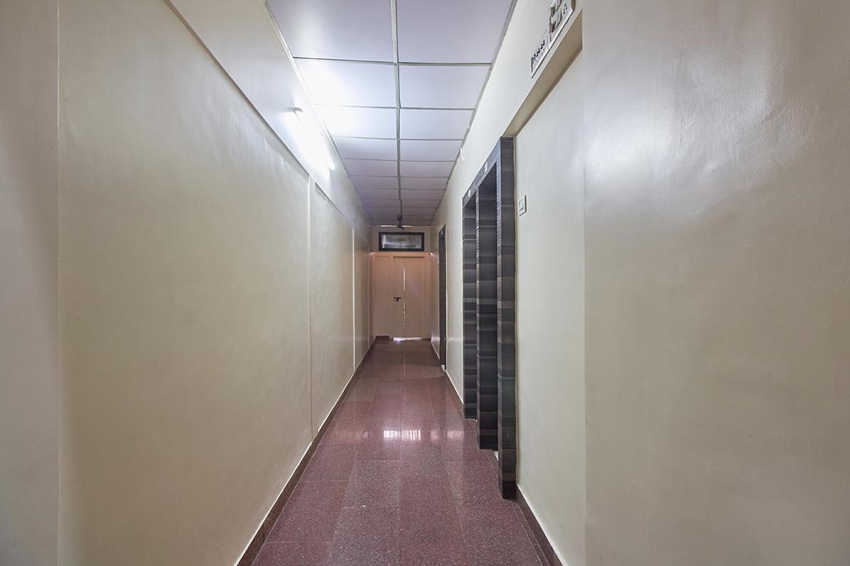 Plaza Guest House Mumbai Bagian luar foto
